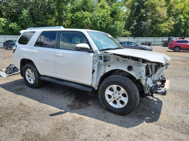 Photo 4 from auction – 2014 TOYOTA 4RUNNER SR with VIN JTEZU5JR2E5083815