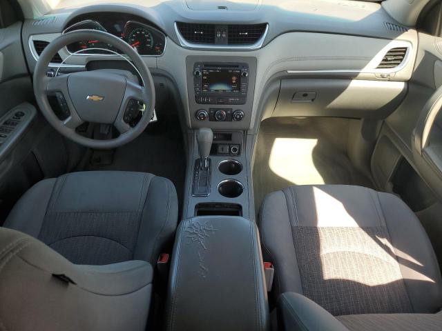 Photo 8 from auction – 2017 CHEVROLET TRAVERSE LS with VIN 1GNKRFKD2HJ331001
