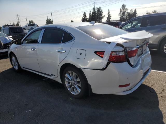 Фото 2 с аукциона – 2015 LEXUS ES 300H с VIN JTHBW1GG3F2098713