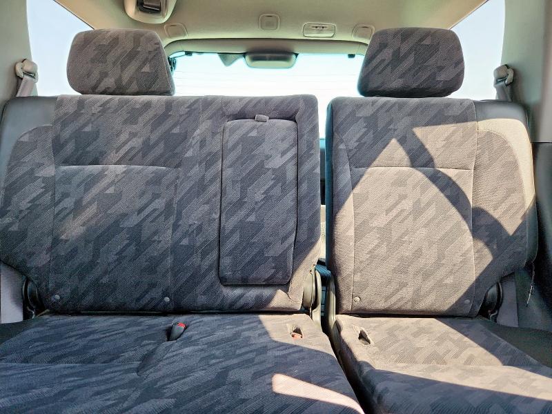 Photo 10 from auction – 2004 HONDA CR-V EX with VIN SHSRD78874U258675