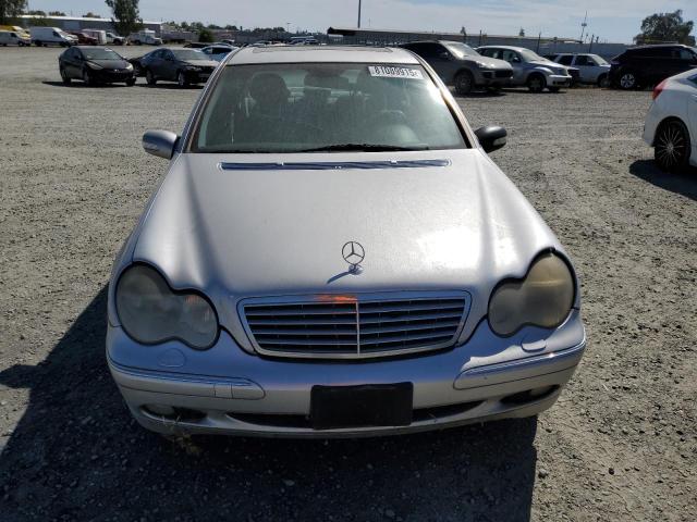 Photo 5 from auction – 2002 MERCEDES-BENZ C320 with VIN WDBRF64JX2F176337