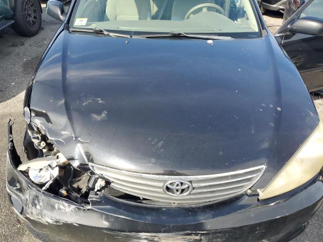 Photo 11 from auction – 2005 TOYOTA CAMRY with VIN 4T1BE30KX5U004730