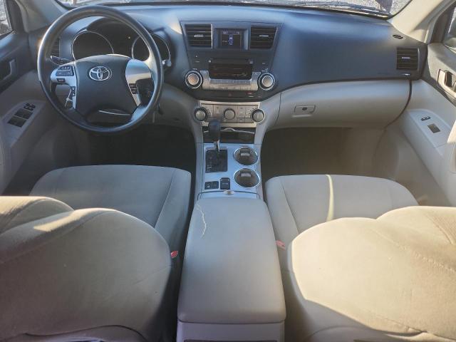 Photo 8 from auction – 2011 TOYOTA HIGHLANDER with VIN 5TDBK3EH7BS065639