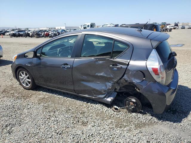 Photo 2 from auction – 2013 TOYOTA PRIUS C with VIN JTDKDTB38D1035066
