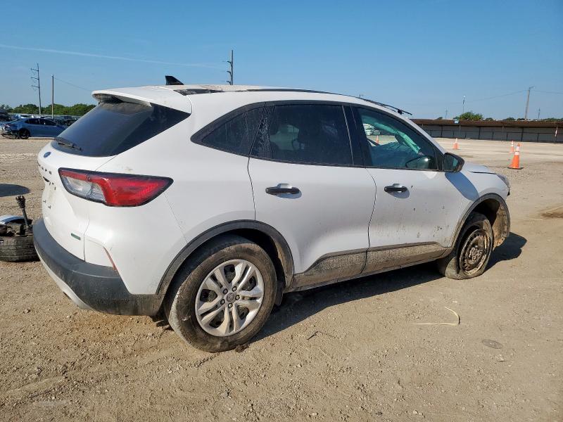 Photo 3 from auction – 2020 FORD ESCAPE S with VIN 1FMCU0F63LUA18708