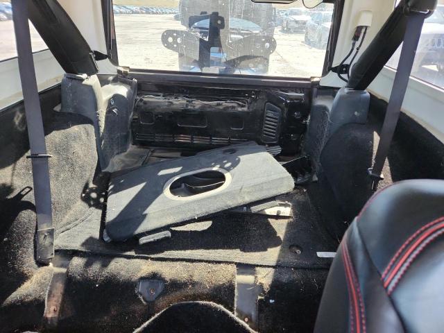 Photo 10 from auction – 2017 JEEP WRANGLER U with VIN 1C4BJWDG1HL566260