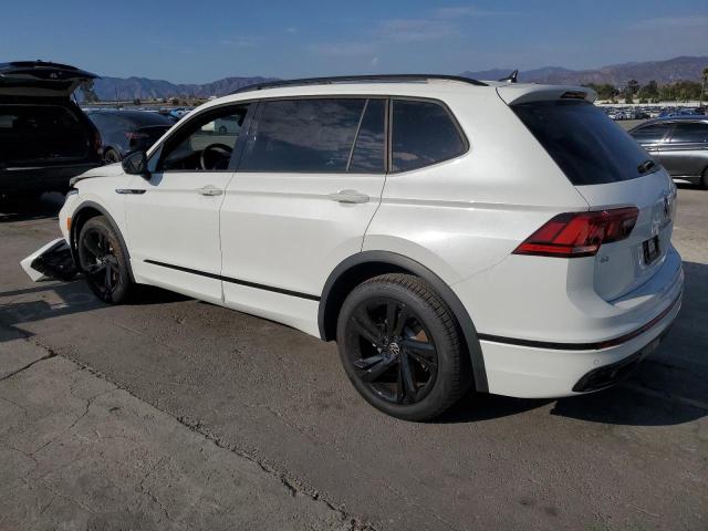Photo 2 from auction – 2024 VOLKSWAGEN TIGUAN SE with VIN 3VVCB7AX8RM159727