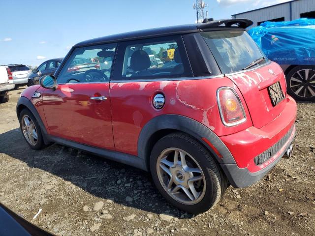 Photo 2 from auction – 2007 MINI COOPER S with VIN WMWMF73517TL90225