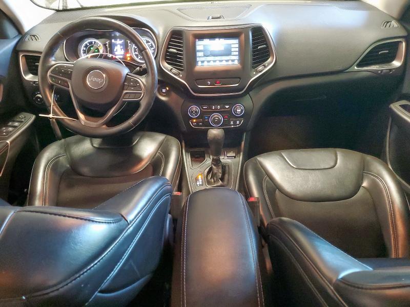 Photo 8 from auction – 2019 JEEP CHEROKEE L with VIN 1C4PJLLBXKD434142