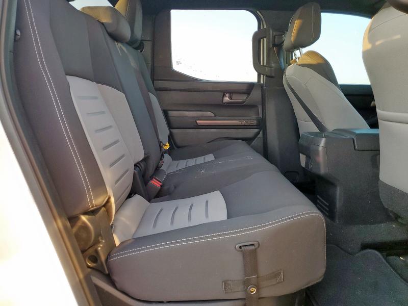 Photo 10 from auction – 2025 TOYOTA TACOMA DOU with VIN 3TMLB5JN5SM149065