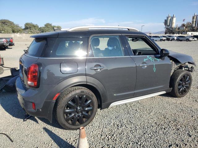 Photo 3 from auction – 2018 MINI COOPER S C with VIN WMZYT3C39J3D99737