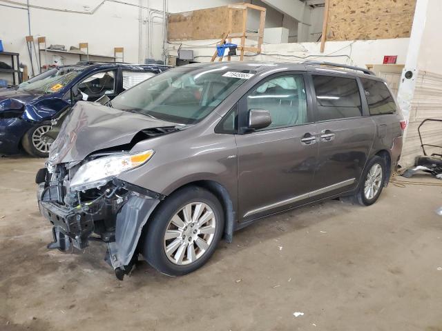 TOYOTA SIENNA XLE 2017 with VIN 5TDDZ3DC6HS162916 - Photo from auction