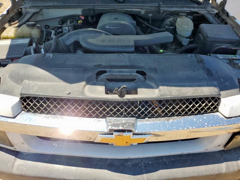 Photo 11 from auction – 2003 CHEVROLET AVALANCHE with VIN 3GNEC13T33G162981
