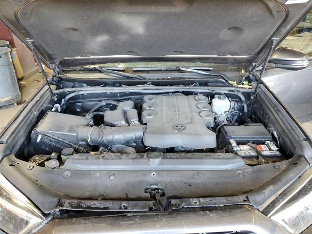 Photo 12 from auction – 2017 TOYOTA 4RUNNER SR with VIN JTEBU5JRXH5444939