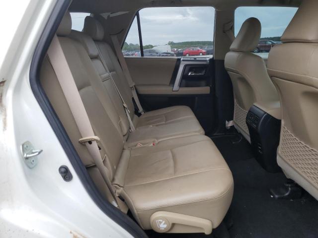 Photo 11 from auction – 2016 TOYOTA 4RUNNER SR with VIN JTEBU5JR3G5392911
