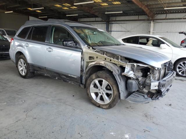 Photo 4 from auction – 2013 SUBARU OUTBACK 2.5I LIMITED with VIN 4S4BRBLC0D3285492