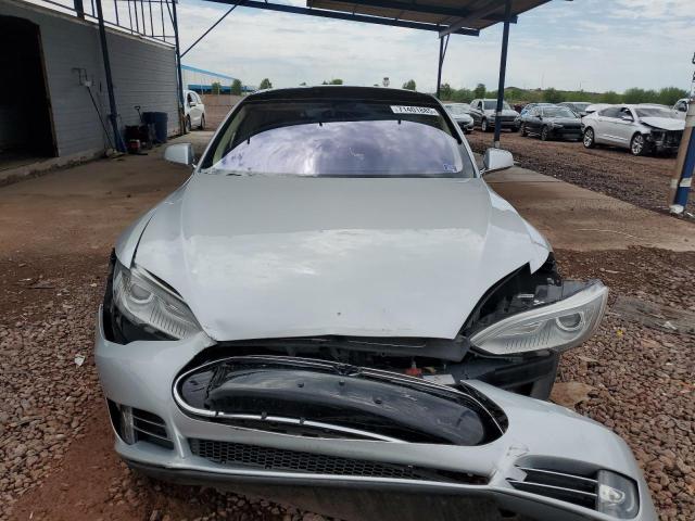 Photo 5 from auction – 2012 TESLA MODEL S with VIN 5YJSA1DN8CFS00339