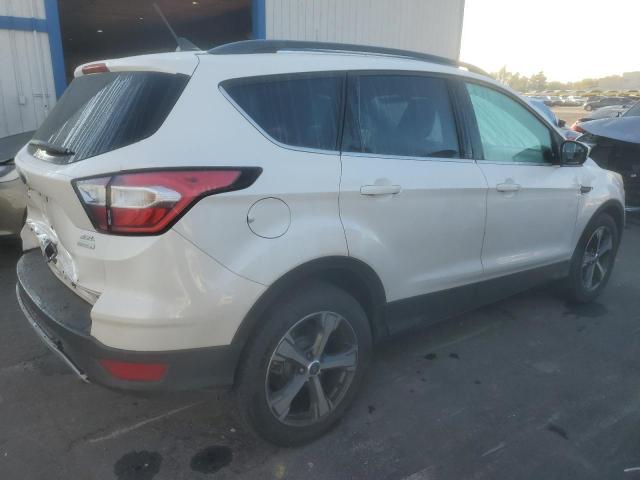 Photo 3 from auction – 2018 FORD ESCAPE SEL with VIN 1FMCU0HD8JUA24061