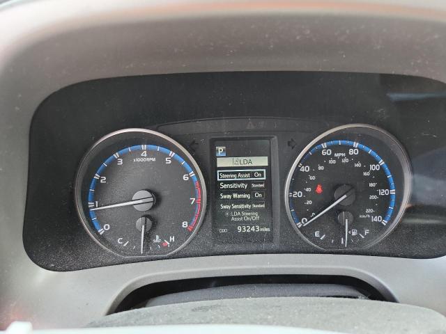 Photo 9 from auction – 2017 TOYOTA RAV4 LE with VIN 2T3BFREV7HW606483