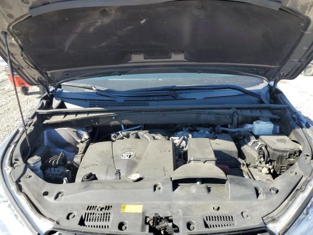 Photo 12 from auction – 2019 TOYOTA HIGHLANDER with VIN 5TDKZRFH0KS315025