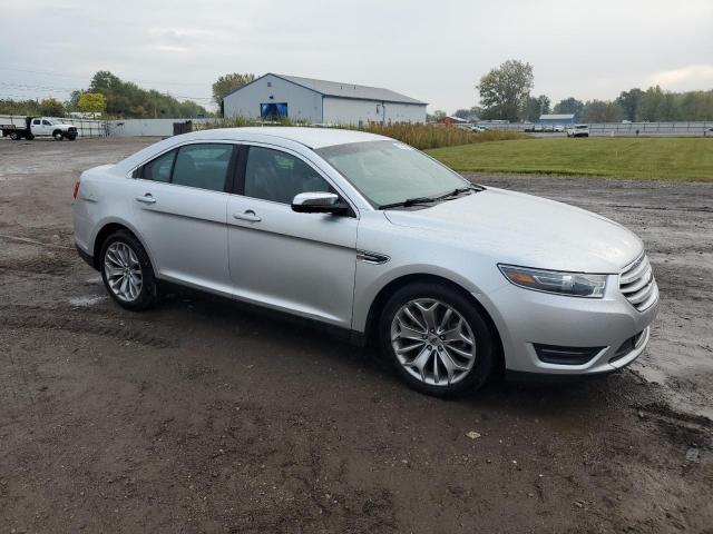 Photo 4 from auction – 2015 FORD TAURUS LIM with VIN 1FAHP2F85FG137769
