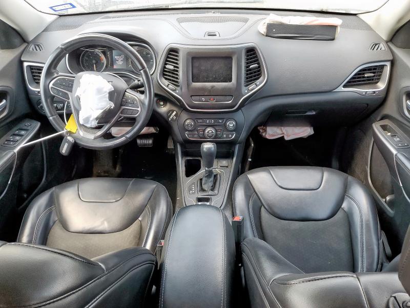 Photo 8 from auction – 2019 JEEP CHEROKEE L with VIN 1C4PJLLB8KD429036