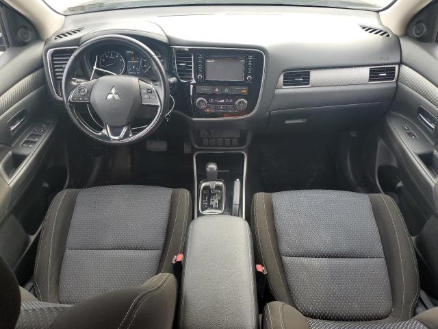 Photo 8 from auction – 2017 MITSUBISHI OUTLANDER with VIN JA4AZ2A36HZ062695