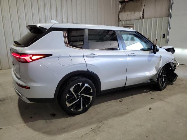 Photo 3 from auction – 2024 MITSUBISHI OUTLANDER with VIN JA4J4VA89RZ074434