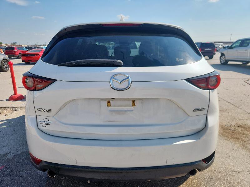 Photo 6 from auction – 2018 MAZDA CX-5 TOURI with VIN JM3KFACM0J1359136