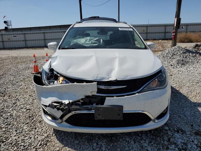 Photo 5 from auction – 2017 CHRYSLER PACIFICA T with VIN 2C4RC1BG6HR524270
