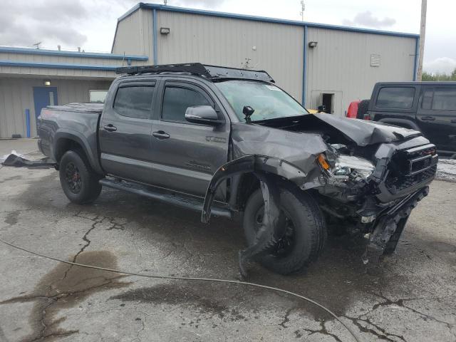 Photo 4 from auction – 2017 TOYOTA TACOMA DOU with VIN 3TMCZ5AN2HM085300