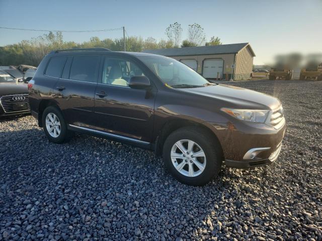 Photo 4 from auction – 2011 TOYOTA HIGHLANDER with VIN 5TDBK3EH7BS065639