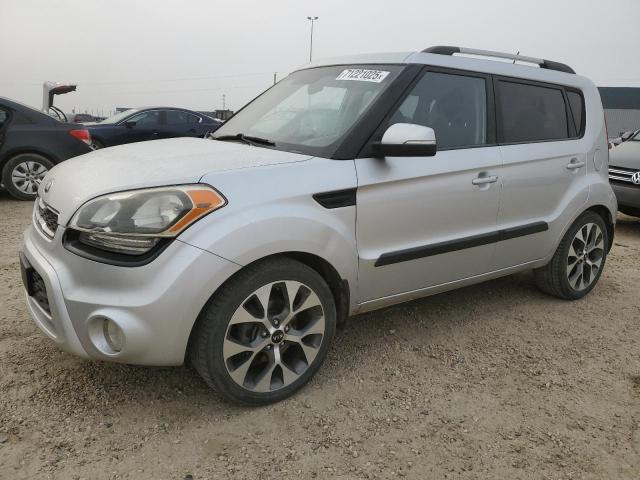 KIA SOUL + 2013 with VIN KNDJT2A61D7569236 - Photo from auction