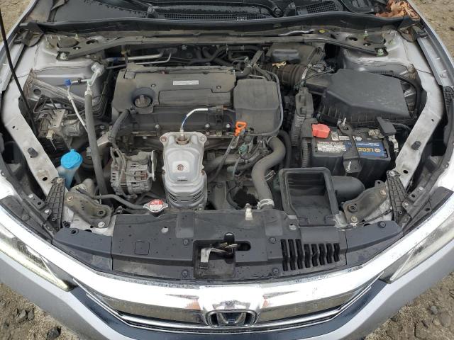 Photo 11 from auction – 2017 HONDA ACCORD EX with VIN 1HGCR2F77HA242522