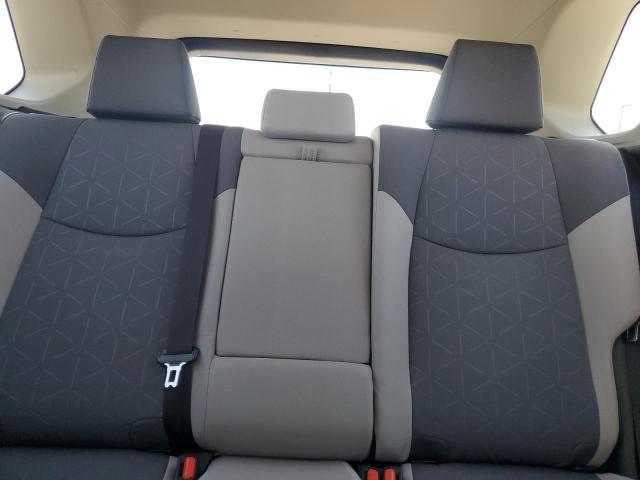 Photo 10 from auction – 2024 TOYOTA RAV4 XLE with VIN JTMRWRFV3RD266535