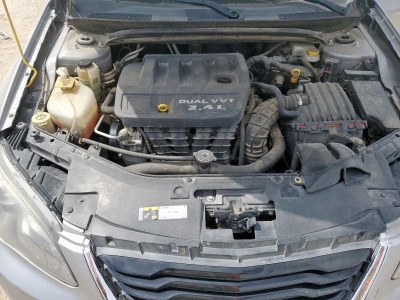 Photo 11 from auction – 2014 CHRYSLER 200 TOURIN with VIN 1C3CCBBB7EN171728