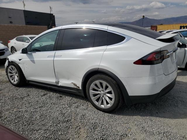 Photo 2 from auction – 2019 TESLA MODEL X with VIN 5YJXCDE2XKF207331