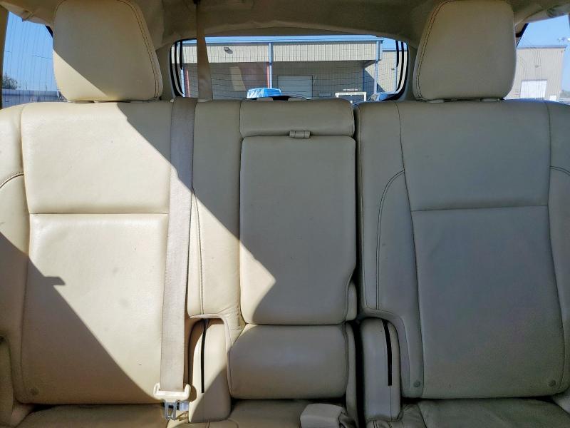 Photo 10 from auction – 2016 TOYOTA HIGHLANDER with VIN 5TDKKRFH1GS154311