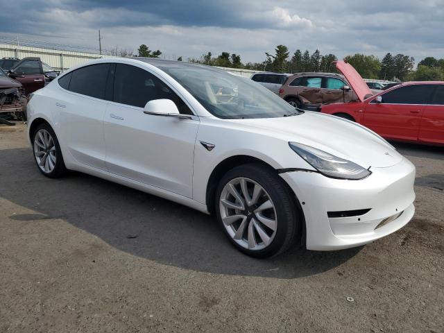 Photo 4 from auction – 2018 TESLA MODEL 3 with VIN 5YJ3E1EA8JF032994