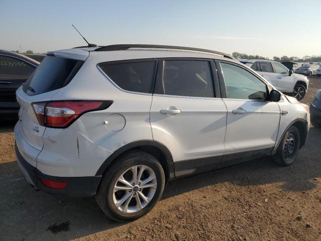 Photo 3 from auction – 2018 FORD ESCAPE SE with VIN 1FMCU9GD7JUB21760