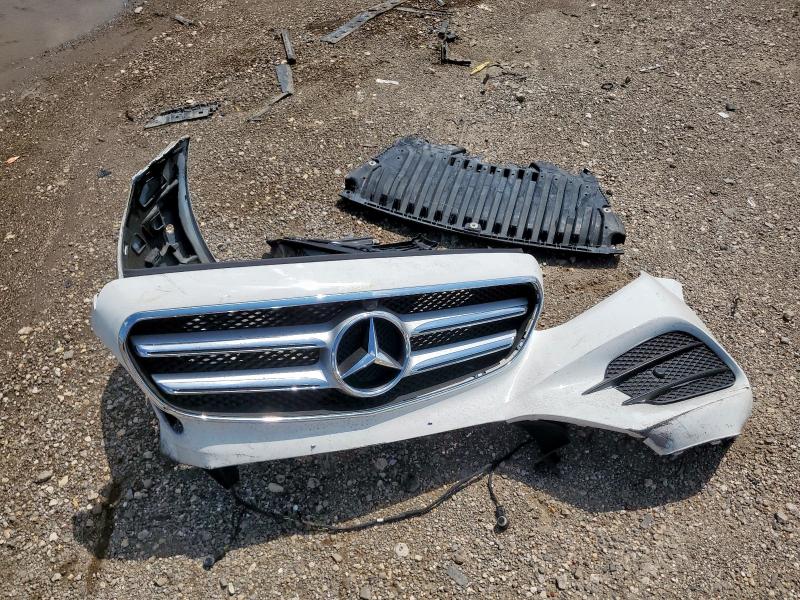 Photo 12 from auction – 2019 MERCEDES-BENZ E 300 with VIN WDDZF4JB0KA552243