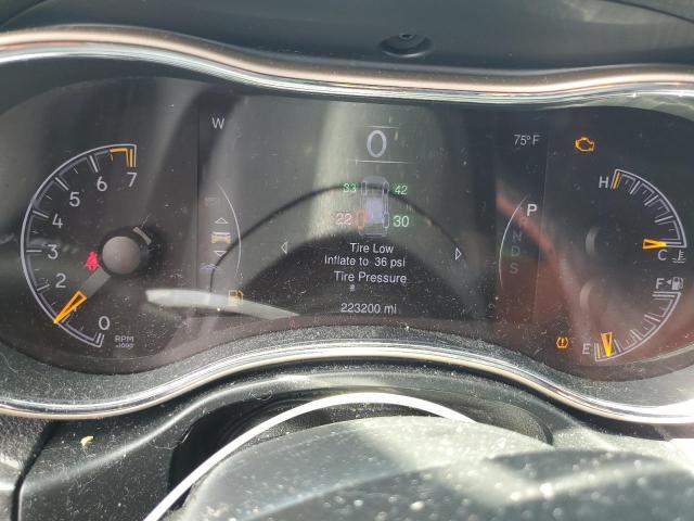 Photo 9 from auction – 2015 JEEP GRAND CHER with VIN 1C4RJFBG4FC610816