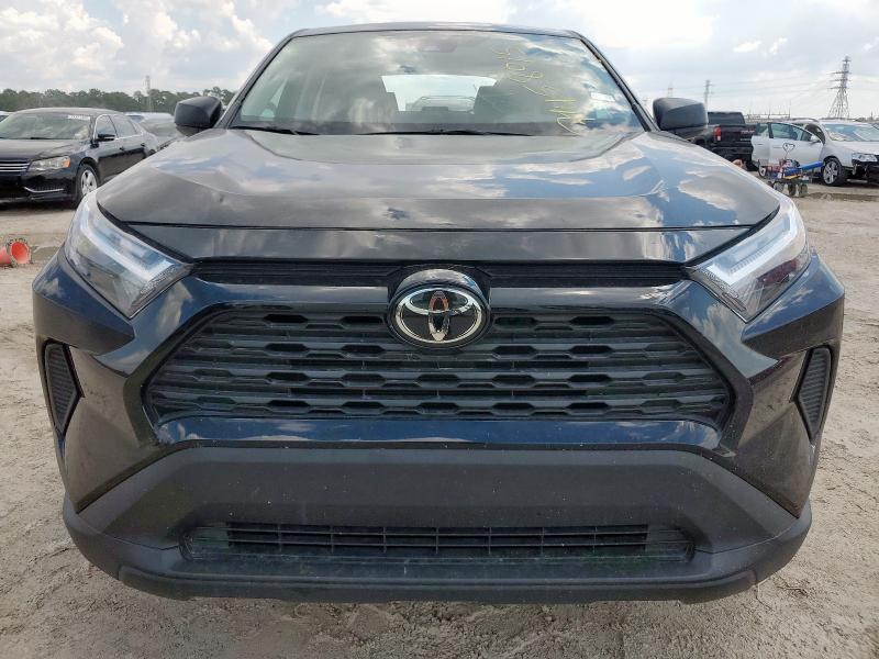 Photo 5 from auction – 2024 TOYOTA RAV4 LE with VIN 2T3F1RFV2RW419037