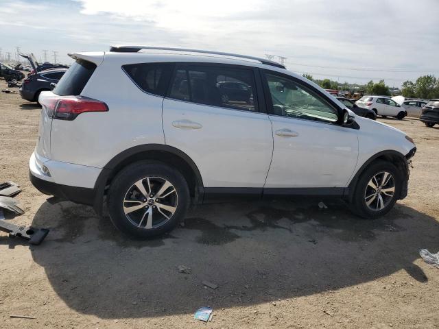Photo 3 from auction – 2017 TOYOTA RAV4 XLE with VIN JTMRFREV1HJ167150
