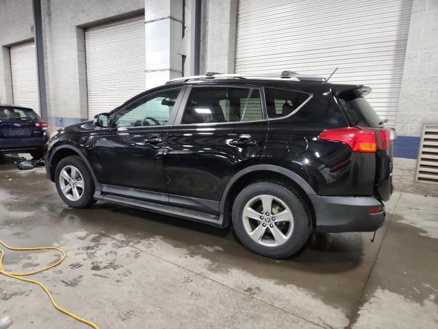 Photo 2 from auction – 2015 TOYOTA RAV4 XLE with VIN 2T3RFREV7FW280714