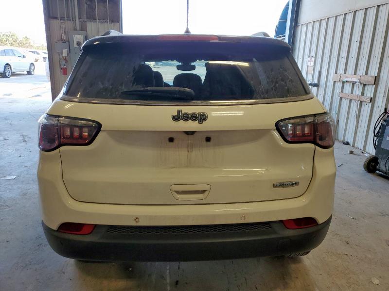 Photo 6 from auction – 2018 JEEP COMPASS LA with VIN 3C4NJCBBXJT240907