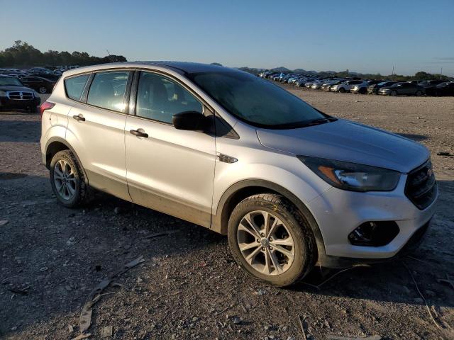 Photo 4 from auction – 2019 FORD ESCAPE S with VIN 1FMCU0F7XKUA74457