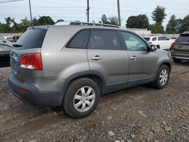 Photo 3 from auction – 2011 KIA SORENTO BASE with VIN 5XYKTCA15BG142169