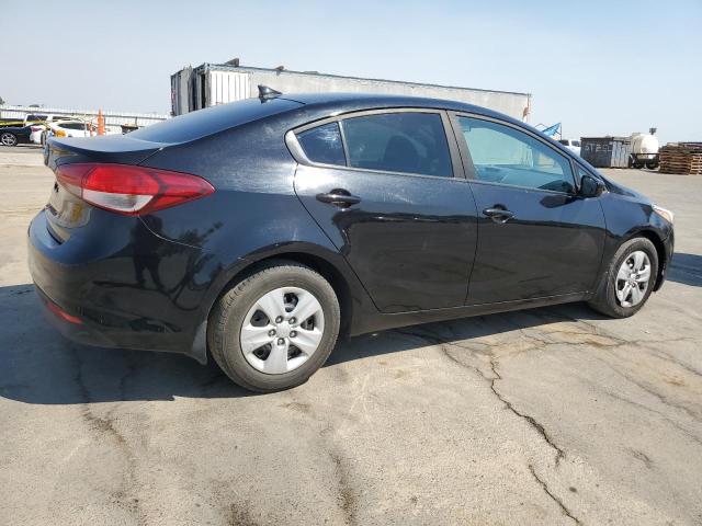 Photo 3 from auction – 2017 KIA FORTE LX with VIN 3KPFK4A77HE134515