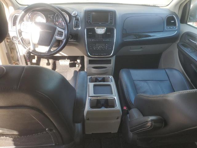 Photo 8 from auction – 2013 CHRYSLER TOWN & COU with VIN 2C4RC1CG1DR683013
